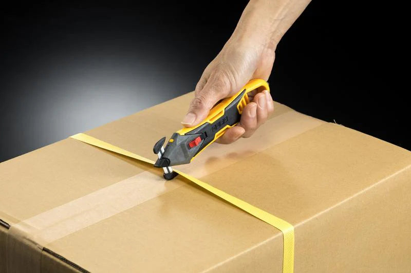 Cutter de seguridad con hoja oculta intercambiable - "OLFA SK-16"