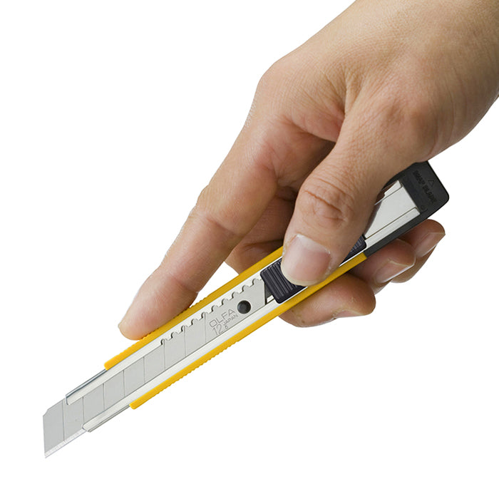 Cutter de tamaño mediano de 12.5mm - "OLFA MT-1"